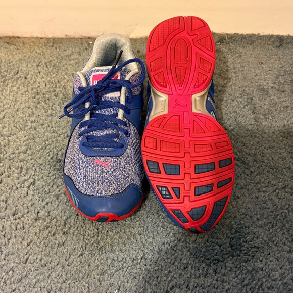 Puma Blue and Pink Running Shoes - Picture 5 of 5